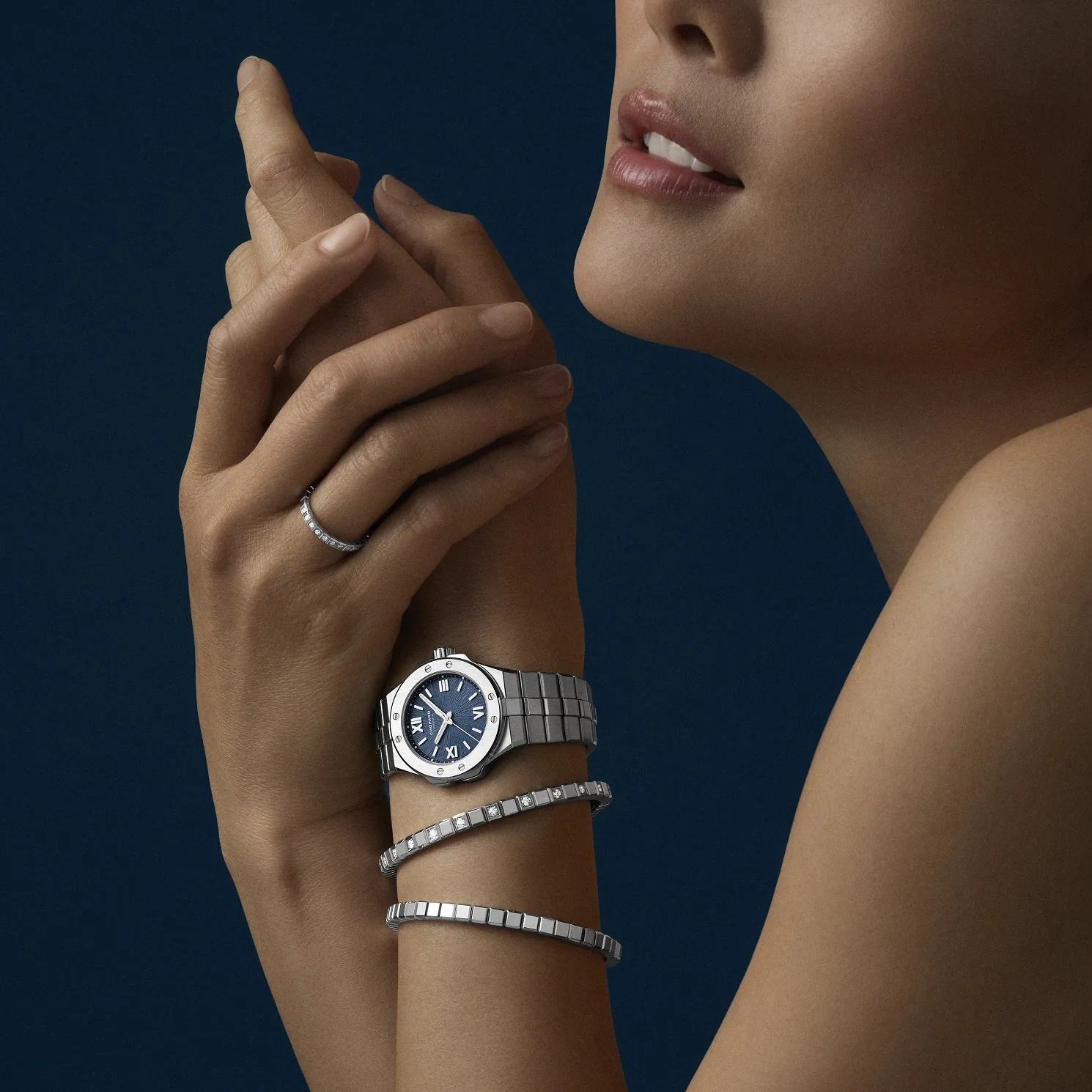 Chopard Ice Cube Diamond Ring 18K White Gold - Image 2