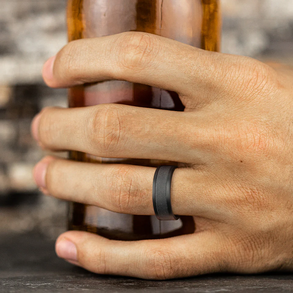 Forge Tantalum The Admiral 8mm Wedding Band - Image 2