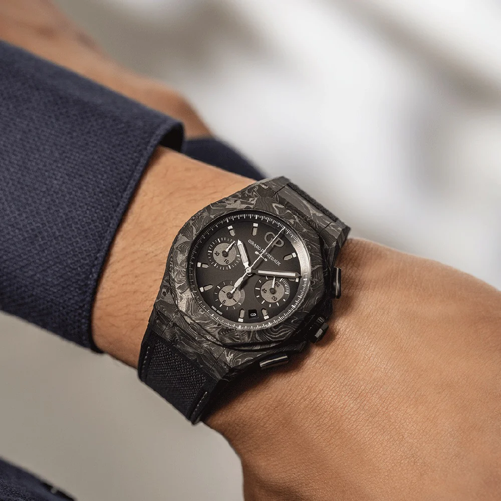 Girard Perregaux Laureato Absolute 8Tech Watch - Image 2
