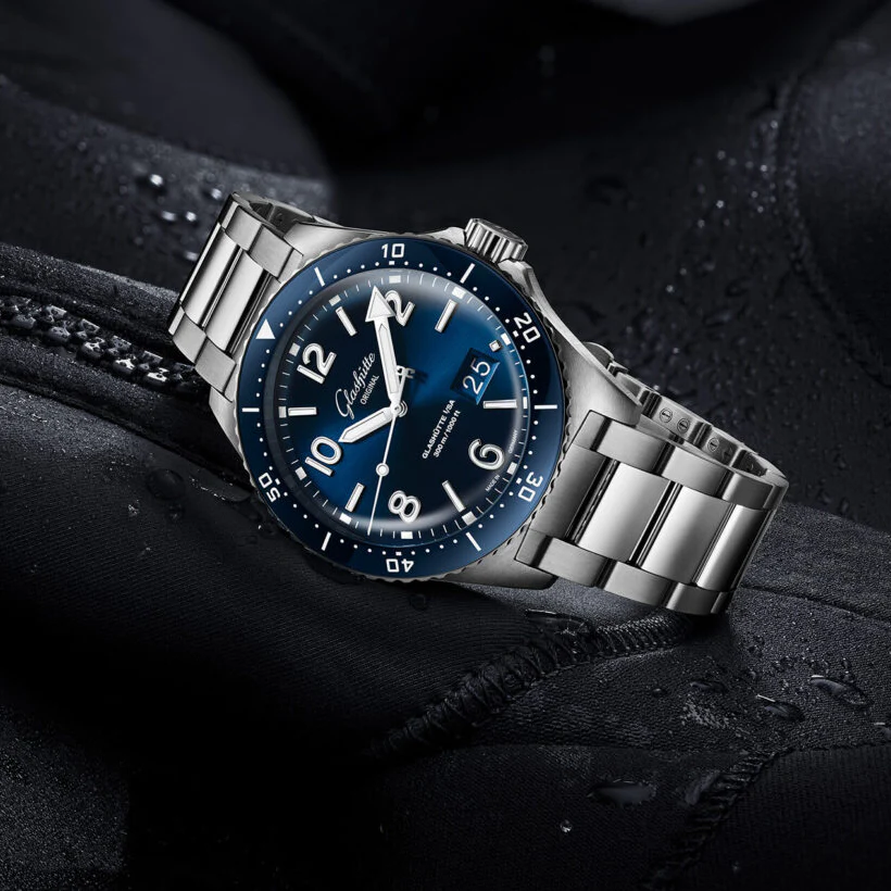 Glashütte Original SeaQ Panorama Date Blue Dial - Image 2