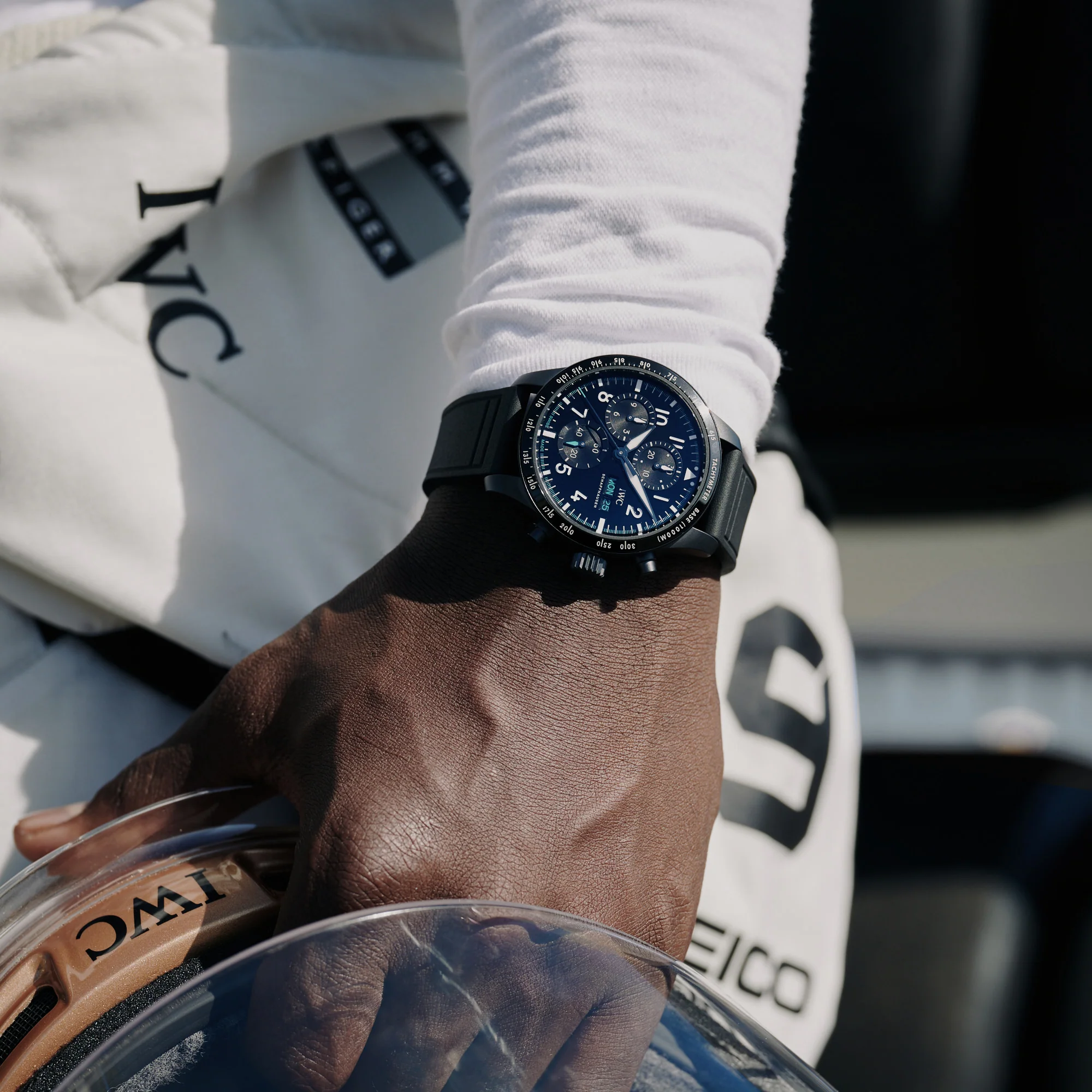 IWC Pilot Performance Chronograph 41 AMG Formula One - Image 2