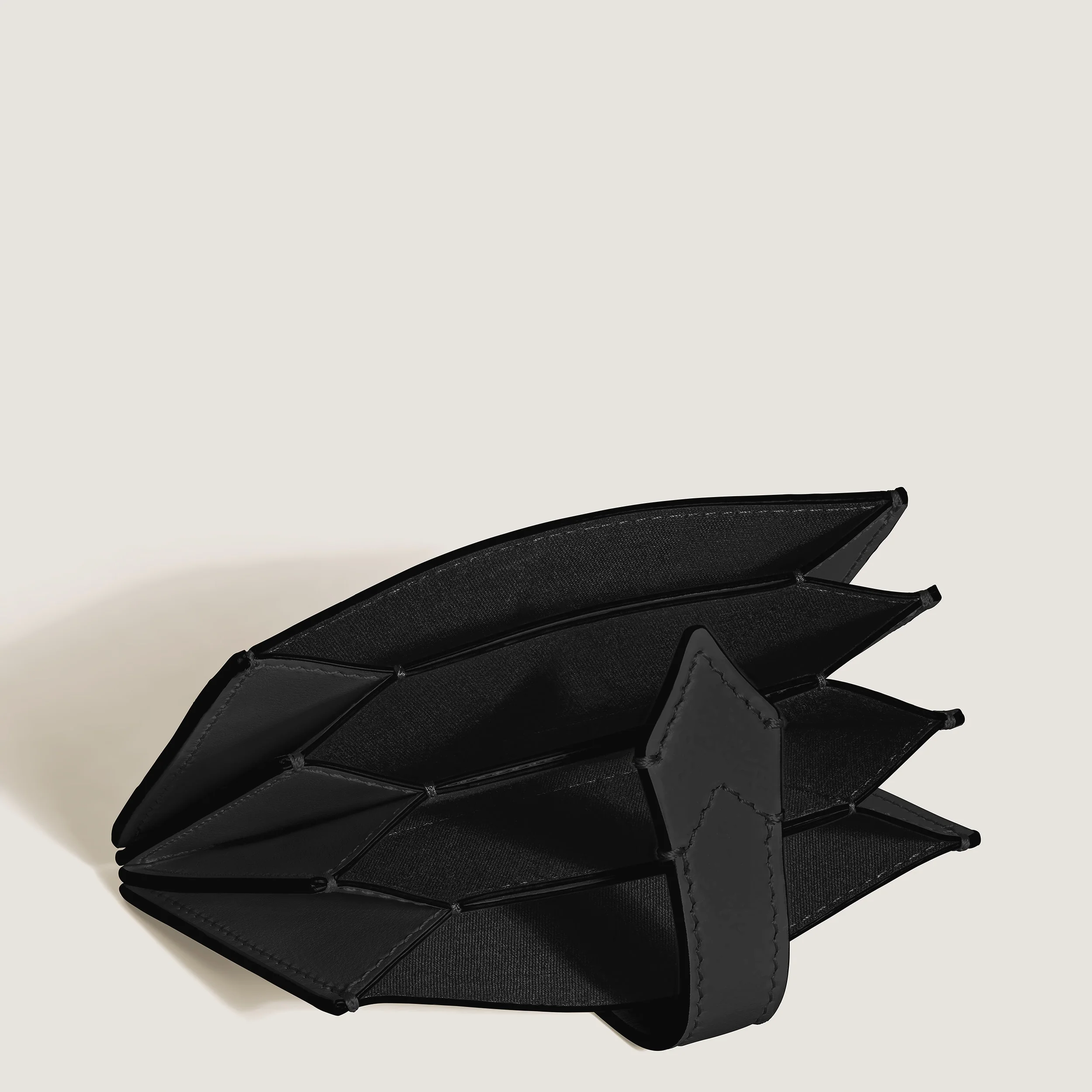 Montblanc Meisterstück Card Holder 5CC Black - Image 4