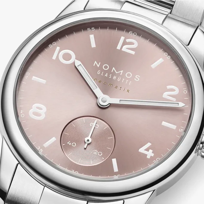 NOMOS Glashütte Club Sport Neomatik 34 rosé - Image 3