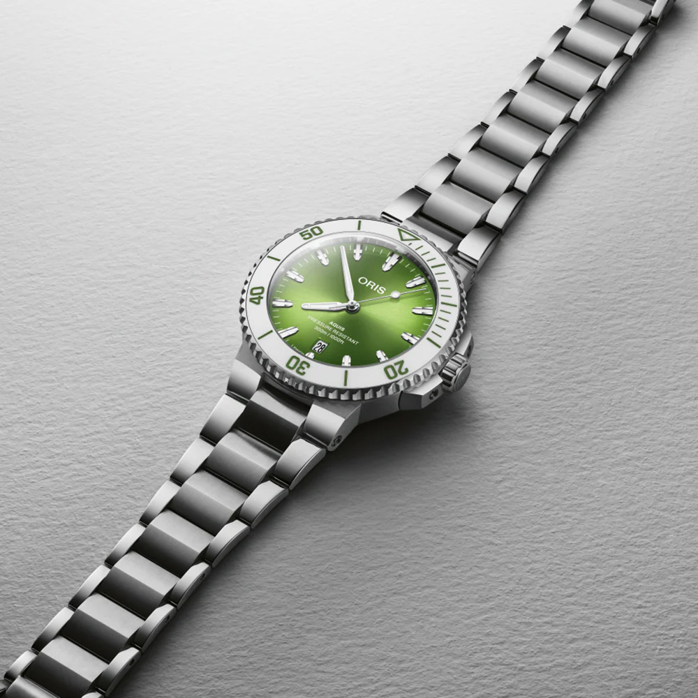 Oris Aquis Taste of Summer Watermelon Green Watch - Image 2