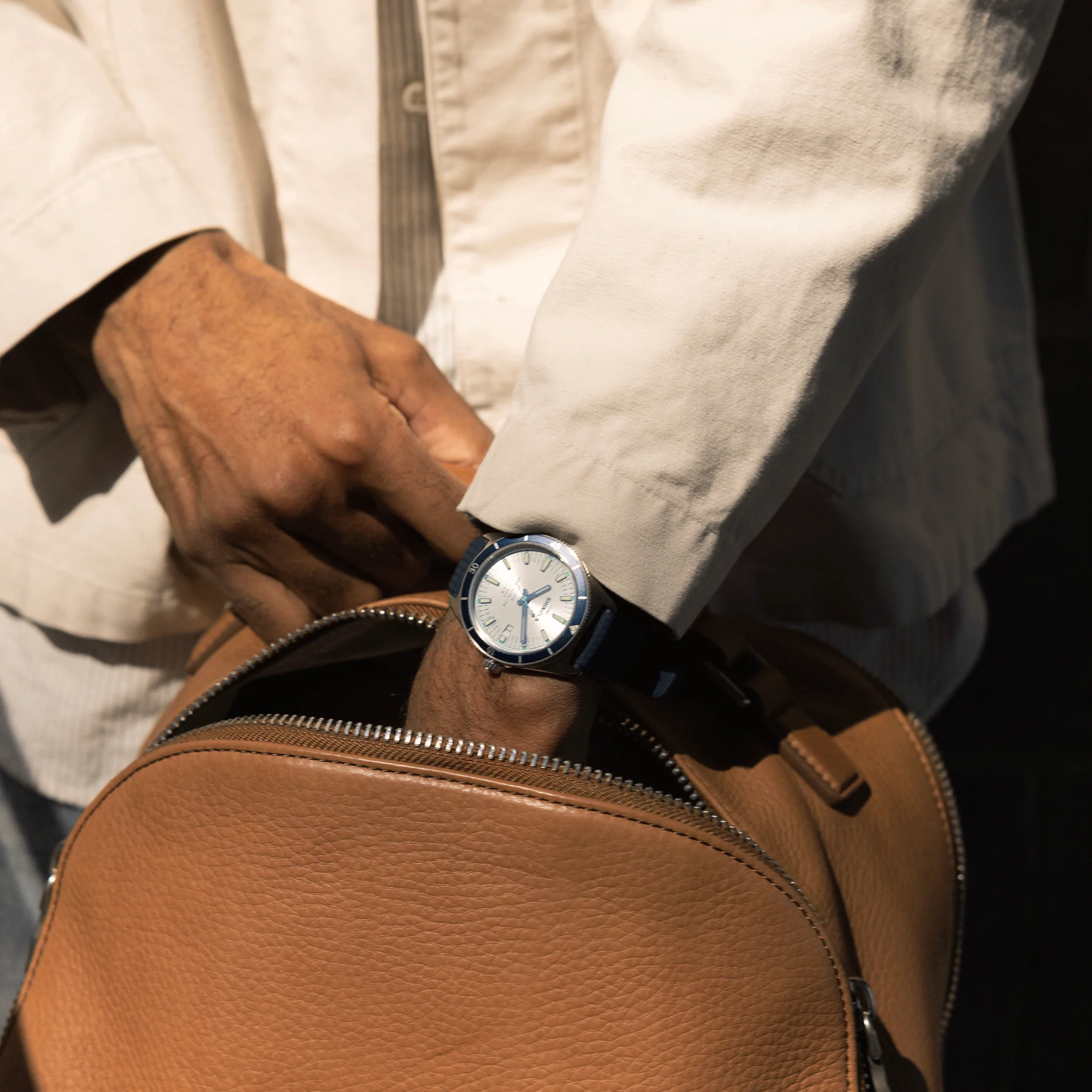 Shinola Duck 40mm Midnight Blue Dial Rubber Strap Watch - Image 2