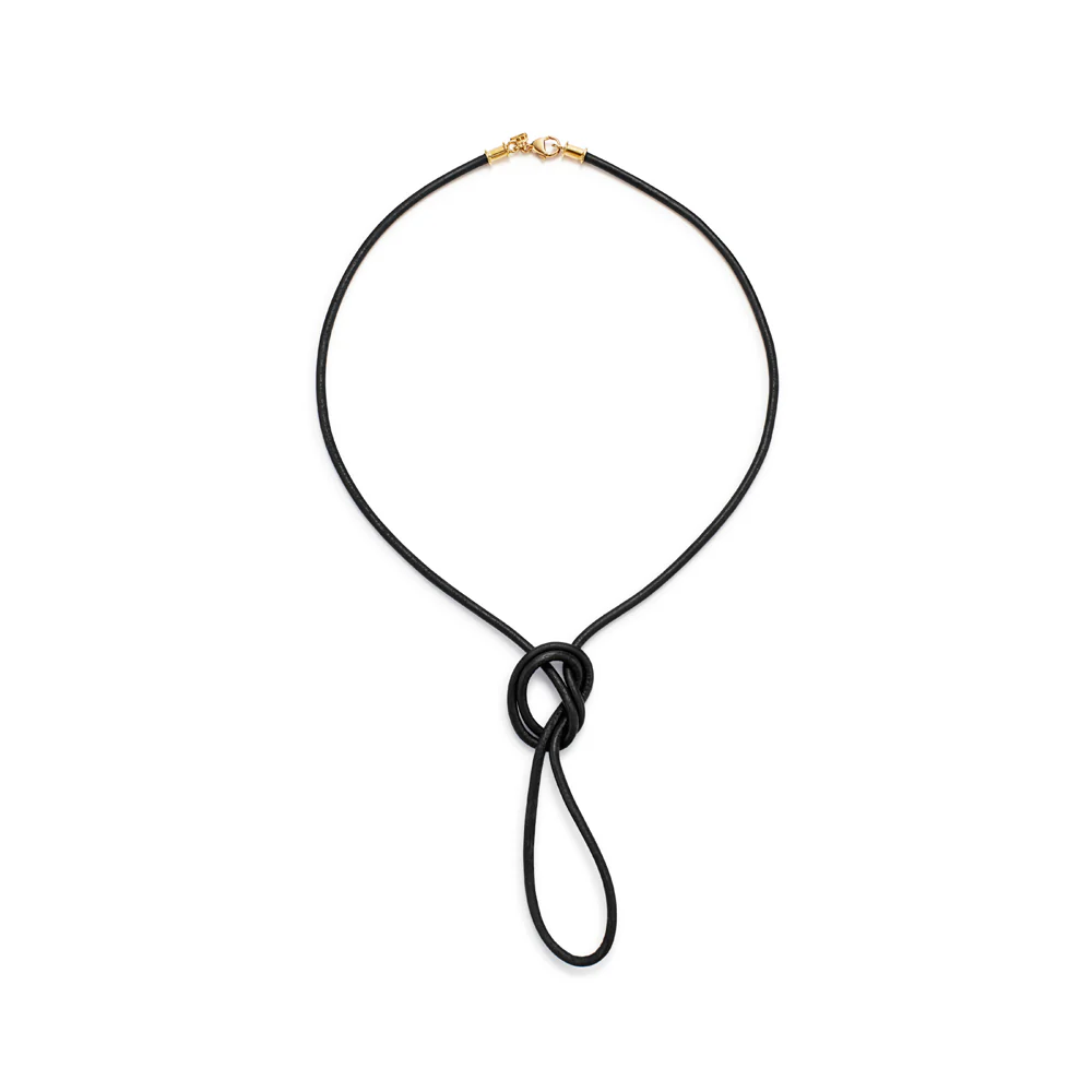 Temple St Clair 32" Black Leather Cord