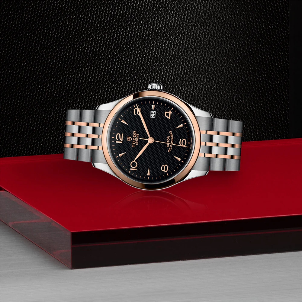 TUDOR 1926 39mm Black Dial Steel and Pink Gold - Image 3