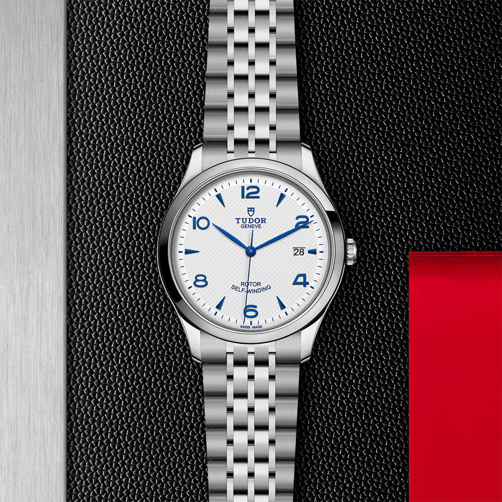 TUDOR 1926 41mm Opaline Dial - Image 2