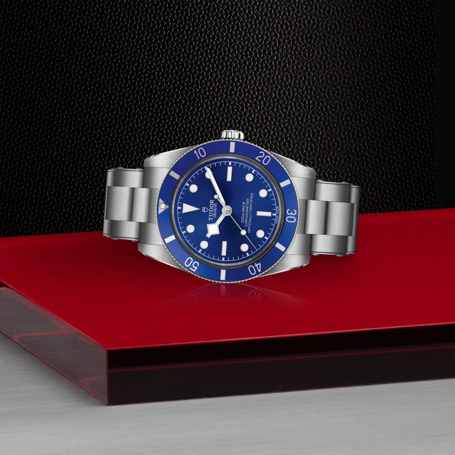 TUDOR Black Bay 54 37mm Blue Dial - Image 3