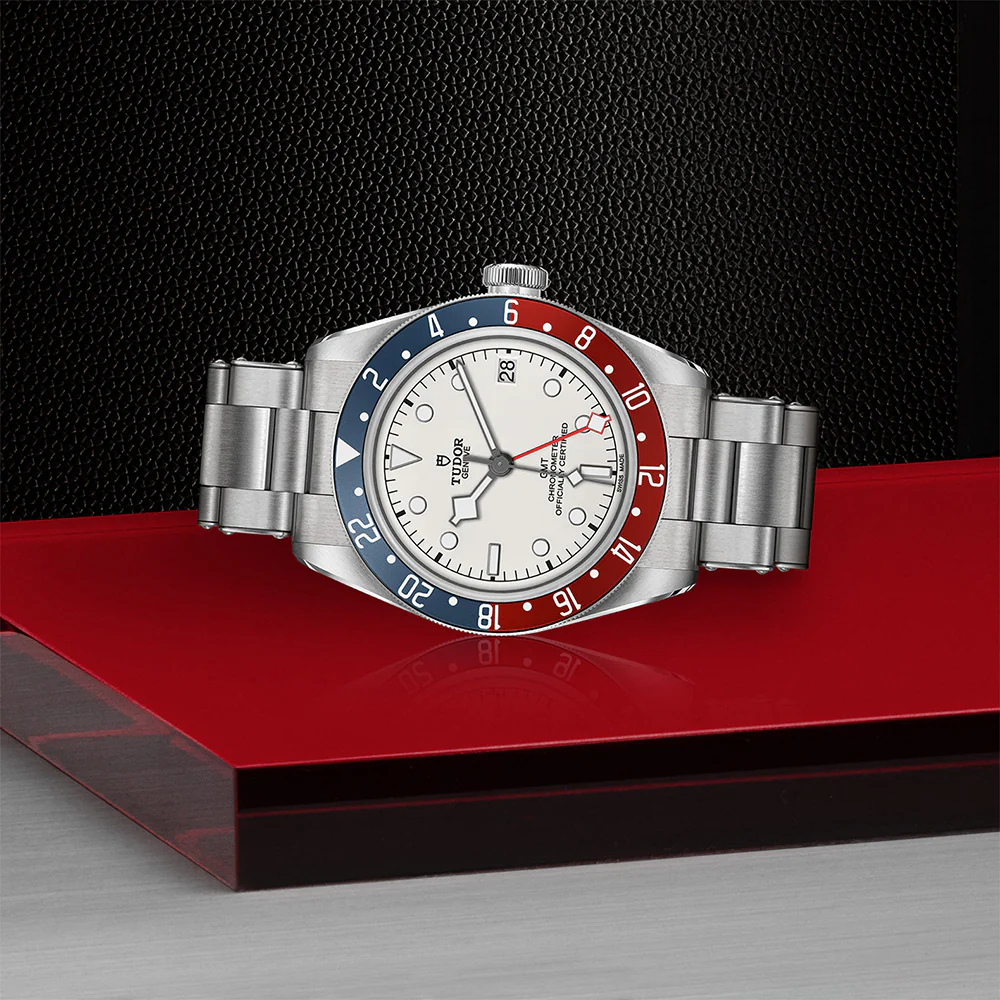 TUDOR Black Bay GMT Opaline Dial - Image 3