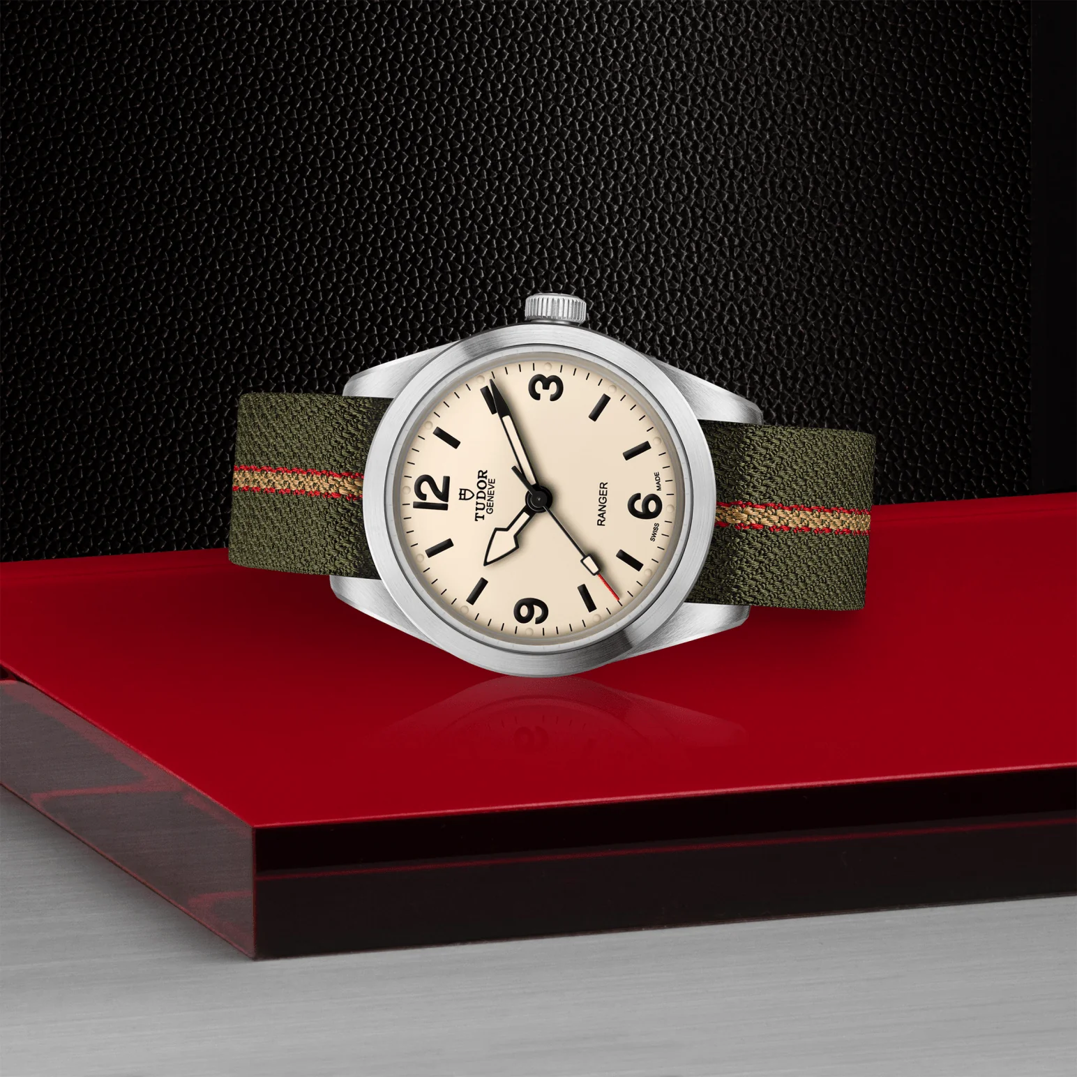 TUDOR Ranger 39mm Beige Dial Fabric Strap - Image 2