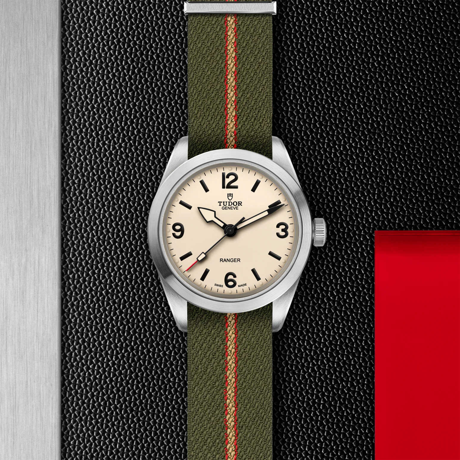 TUDOR Ranger 39mm Beige Dial Fabric Strap - Image 3