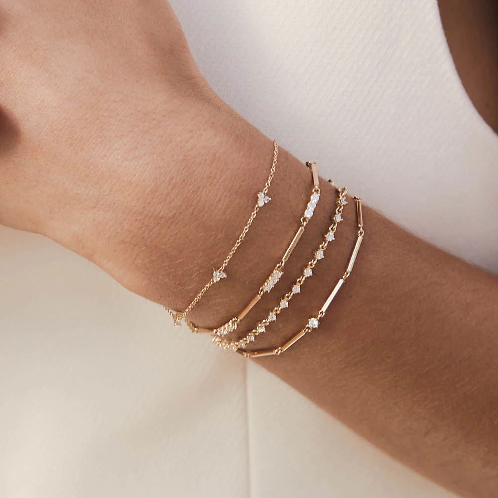 Zoe Chicco Single Diamond Gold Linked Bar Bracelet - Image 2
